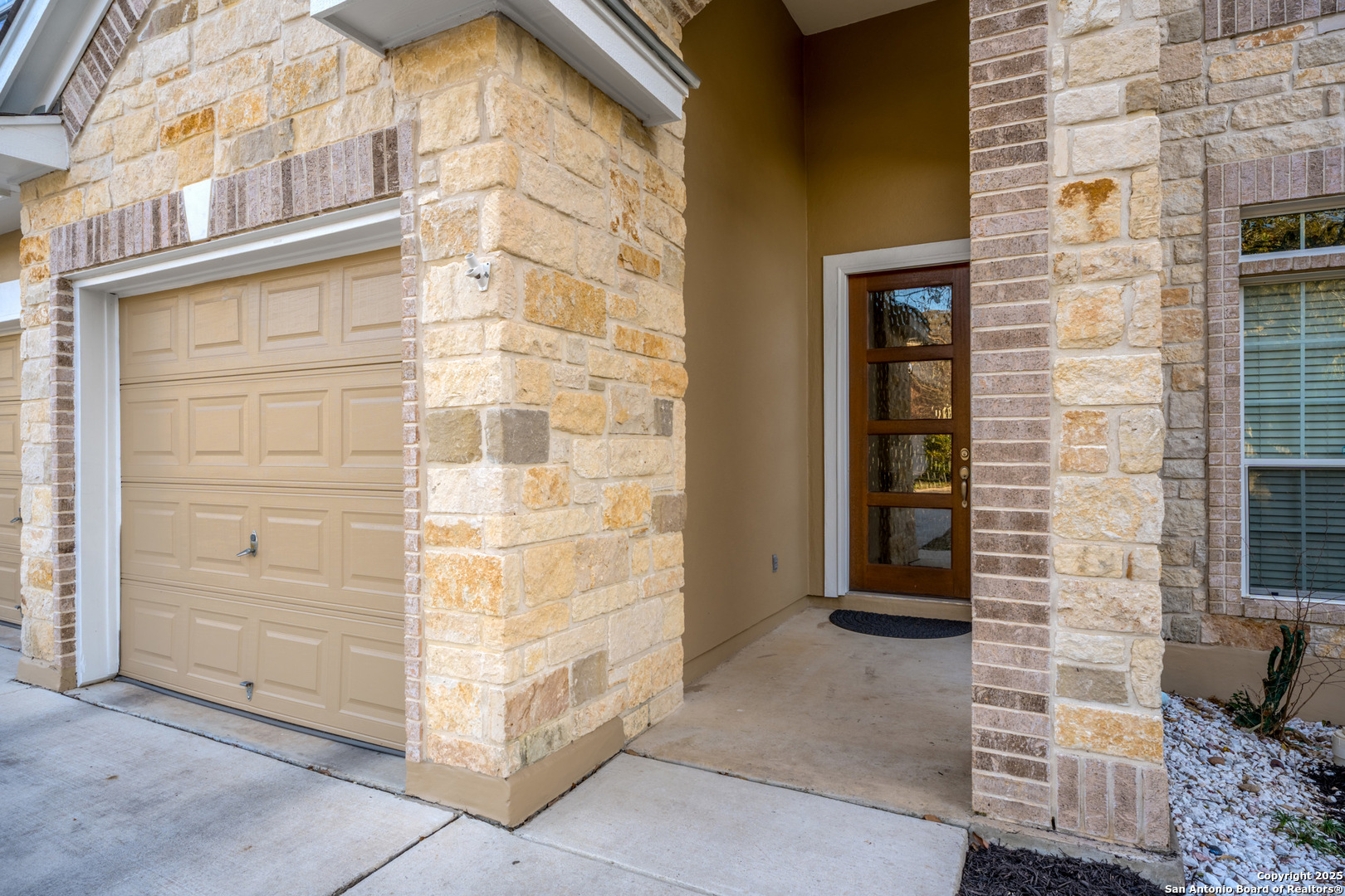 21318 La Pena Dr