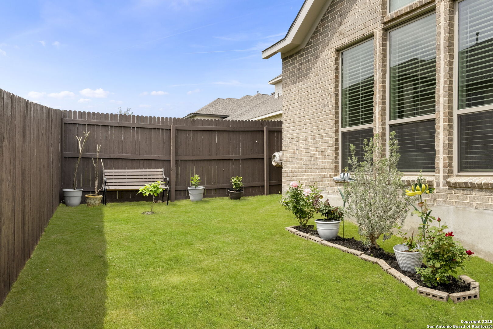 9024 Beacon Ridge