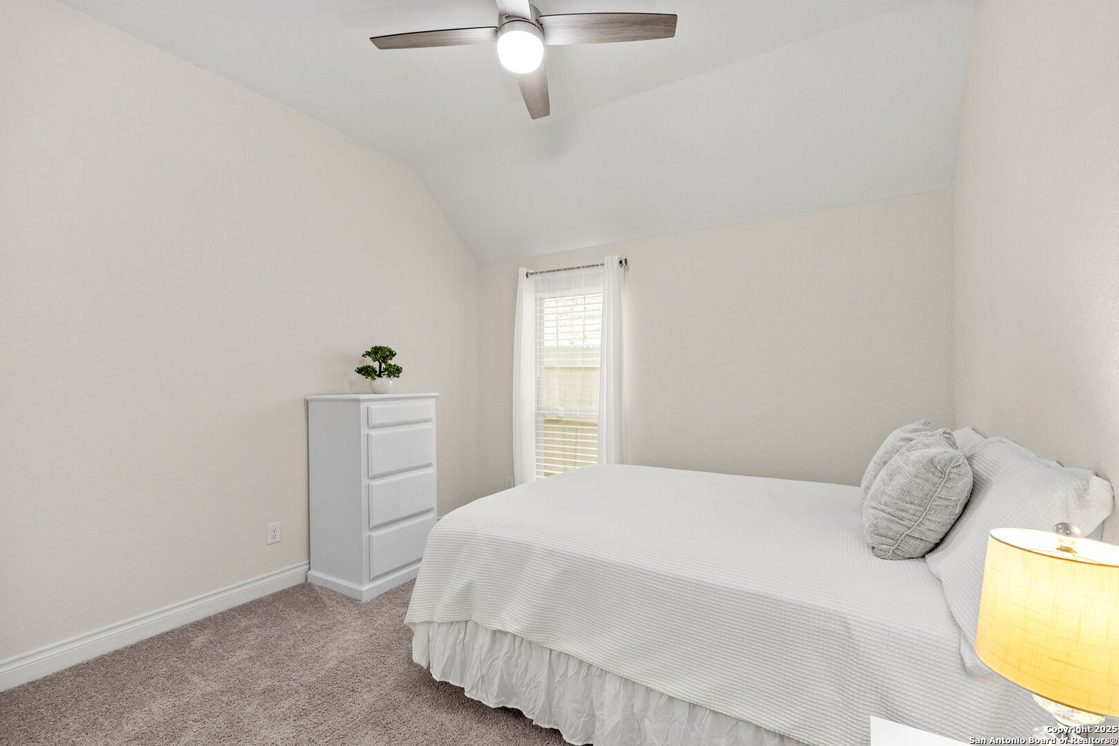 9024 Beacon Ridge