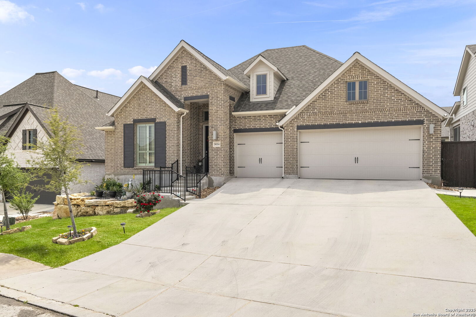 9024 Beacon Ridge
