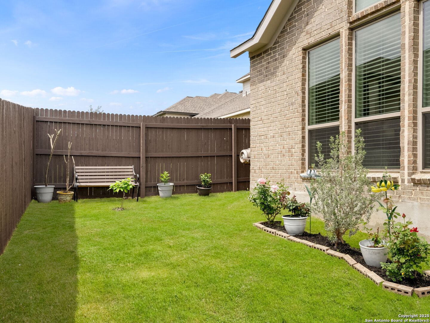 9024 Beacon Ridge