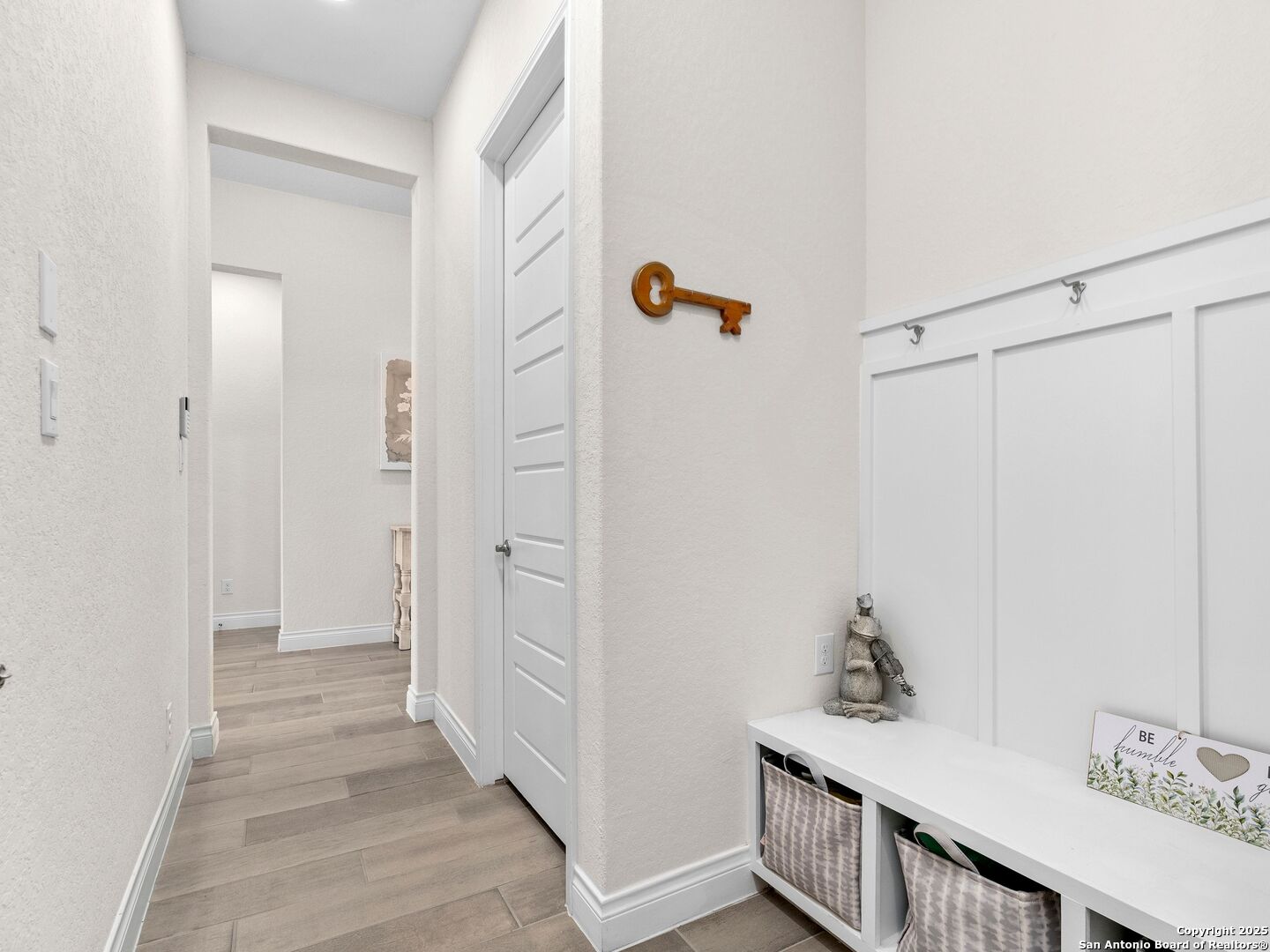 9024 Beacon Ridge