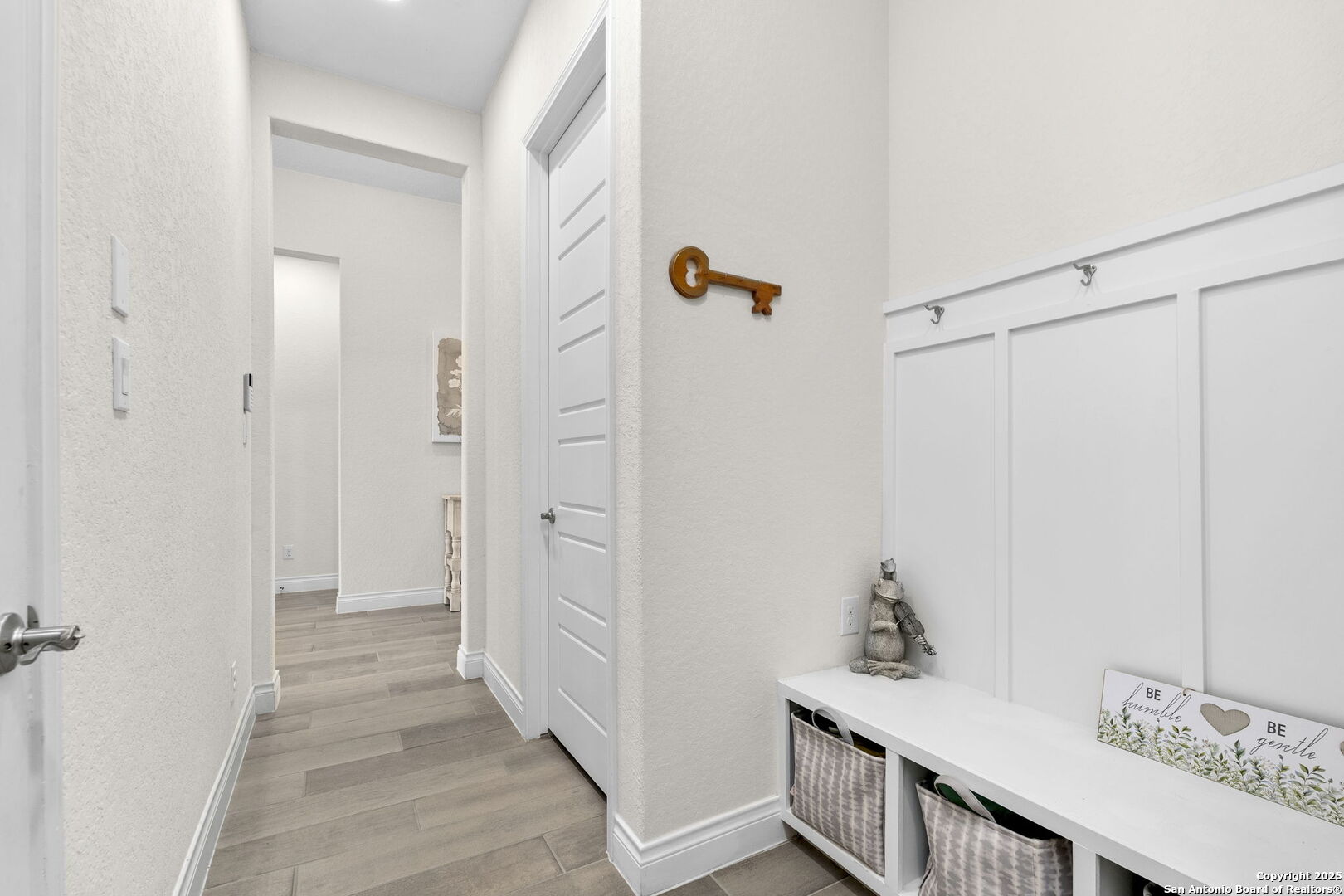 9024 Beacon Ridge
