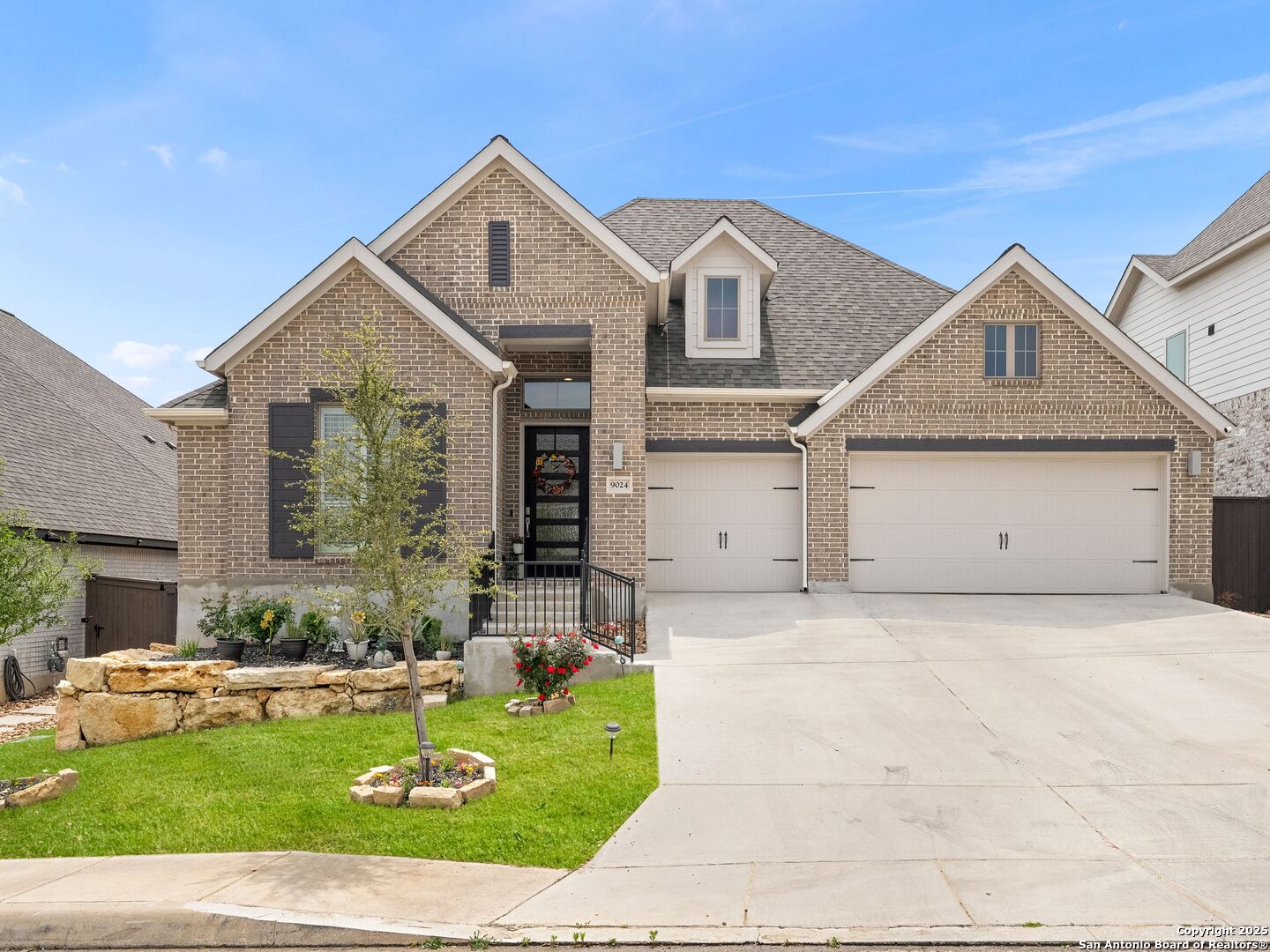 9024 Beacon Ridge