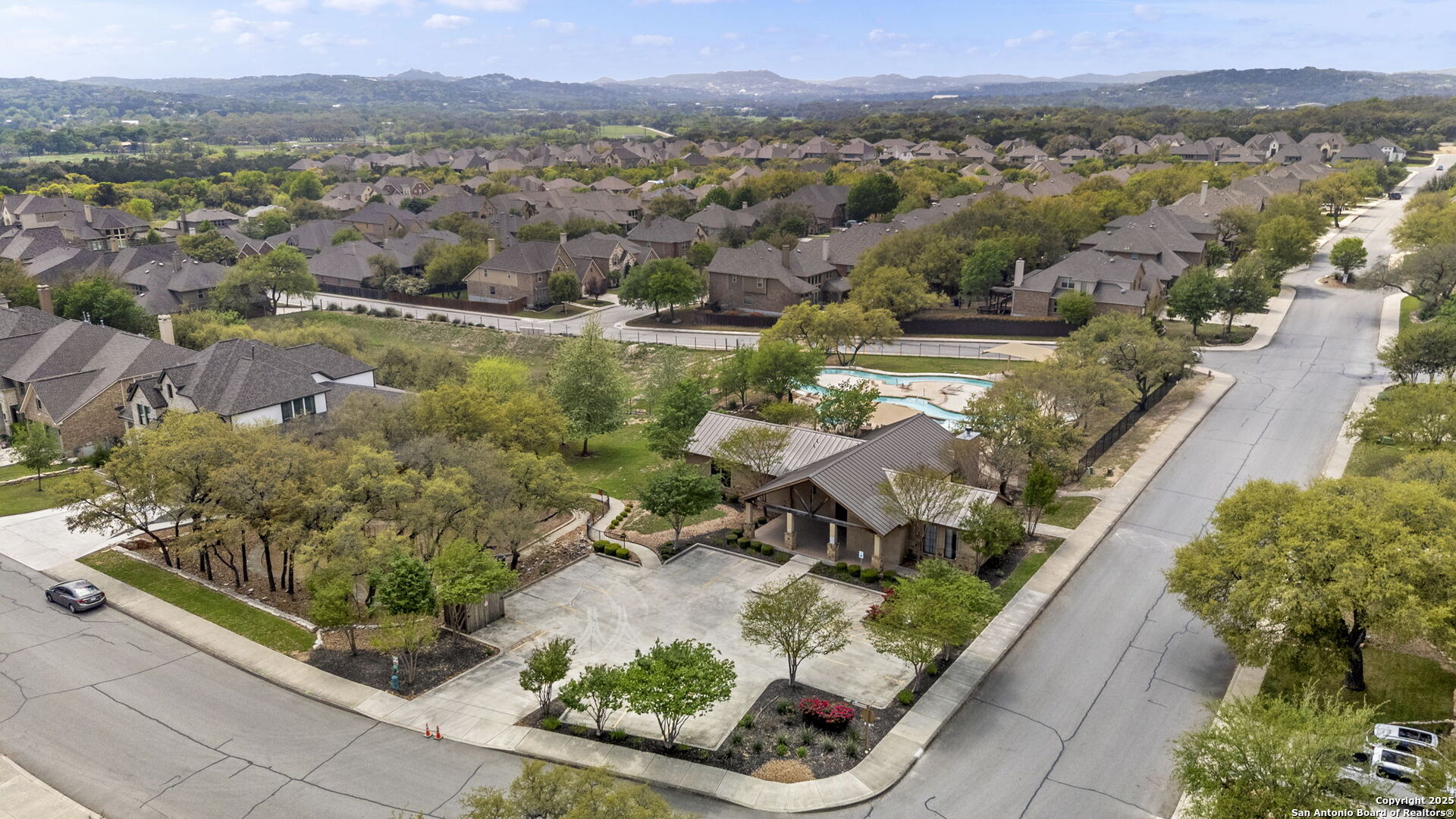 9024 Beacon Ridge