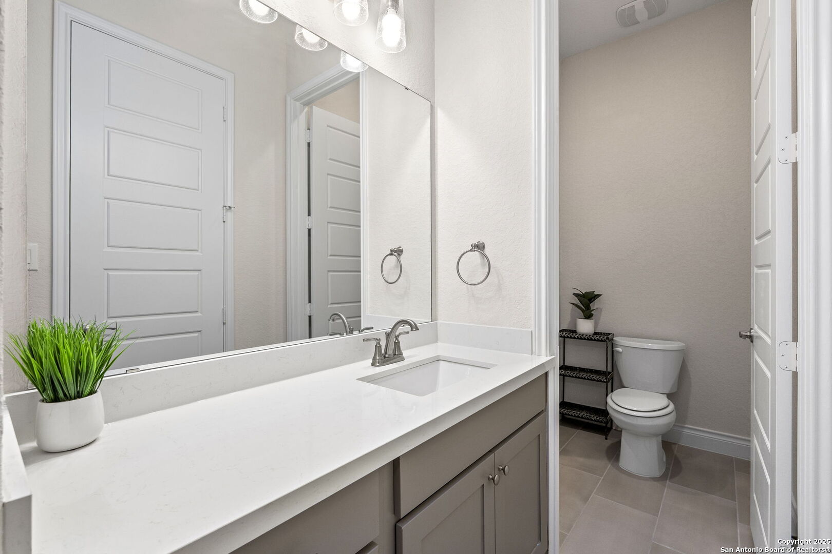 9024 Beacon Ridge