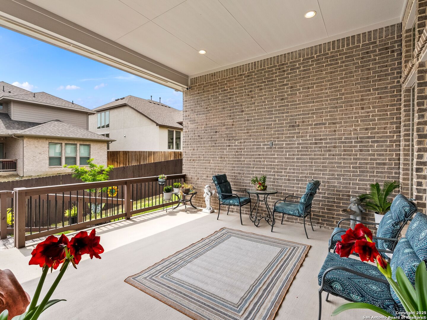9024 Beacon Ridge