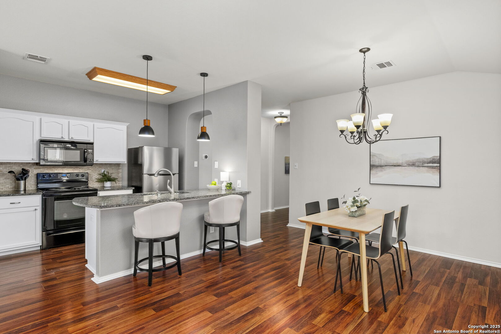 3265 SWALLOW POINTE