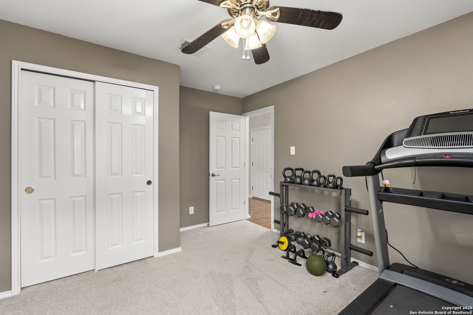 3265 SWALLOW POINTE
