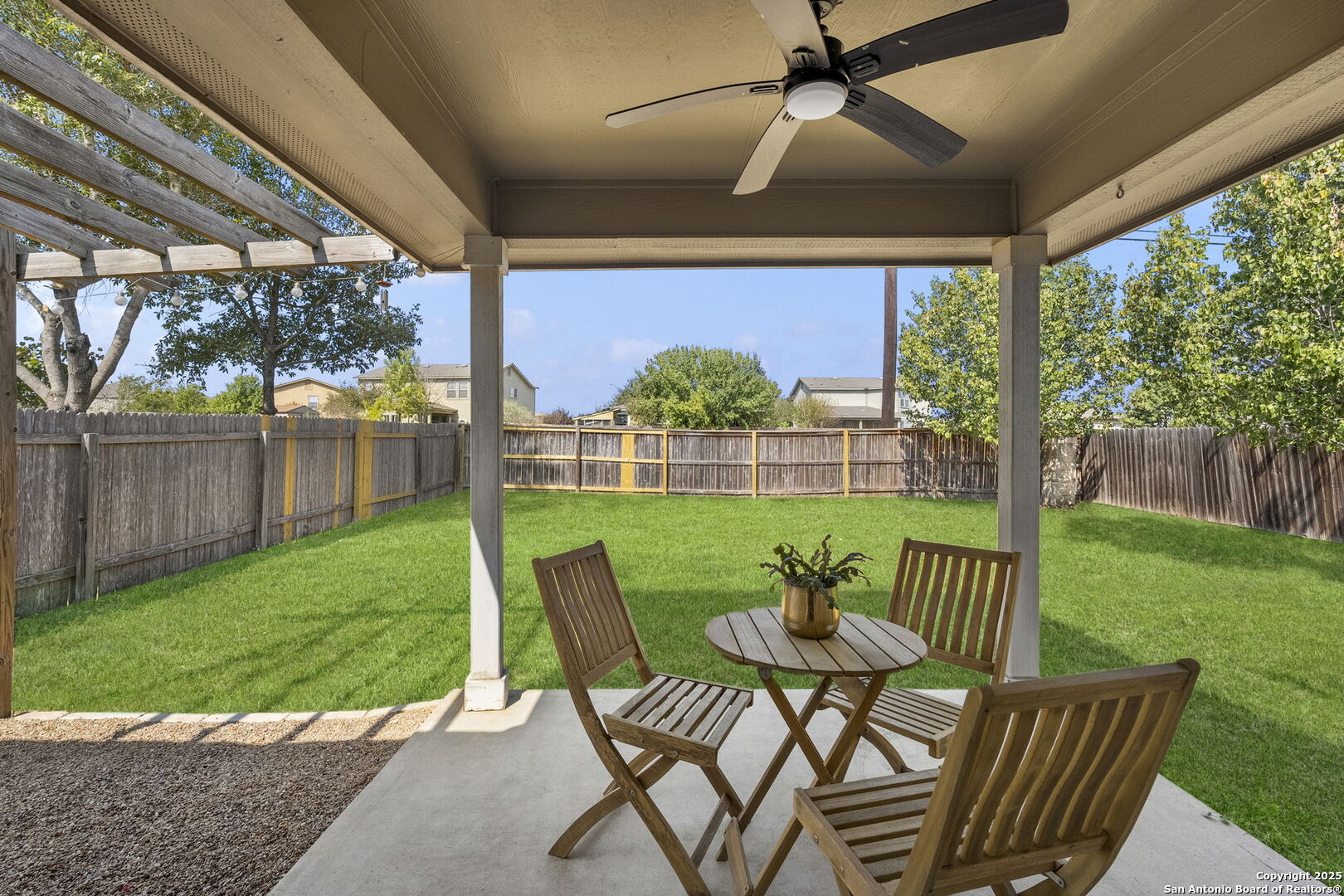 3265 SWALLOW POINTE