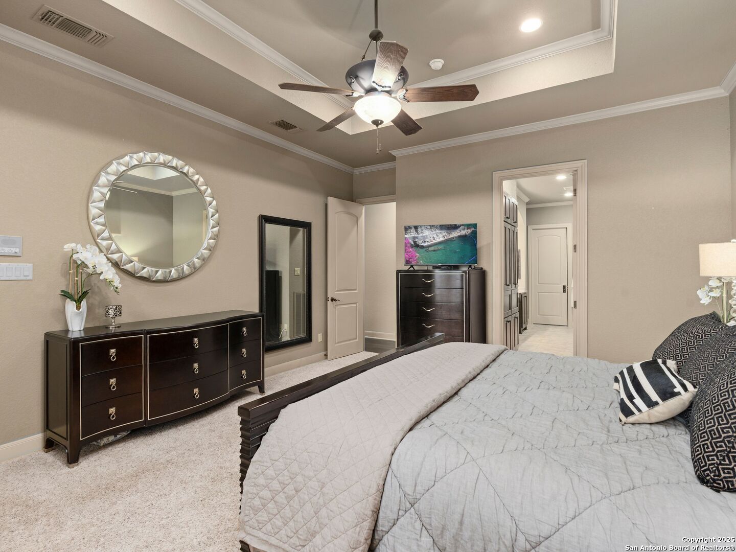 1504 Redcloud Peak