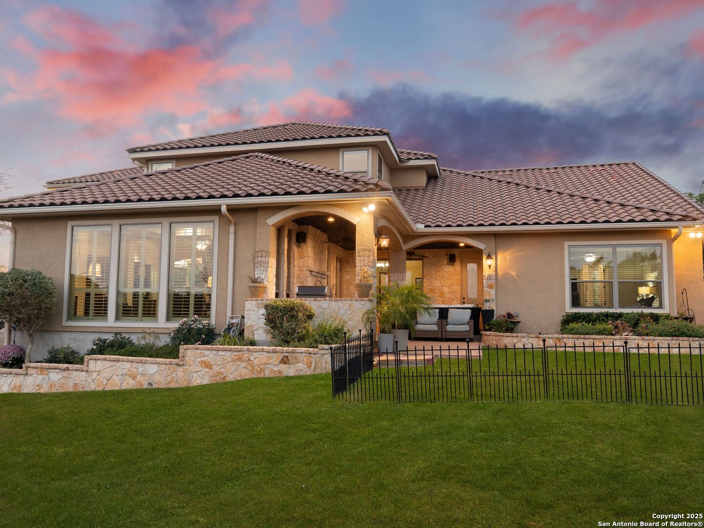 1504 Redcloud Peak
