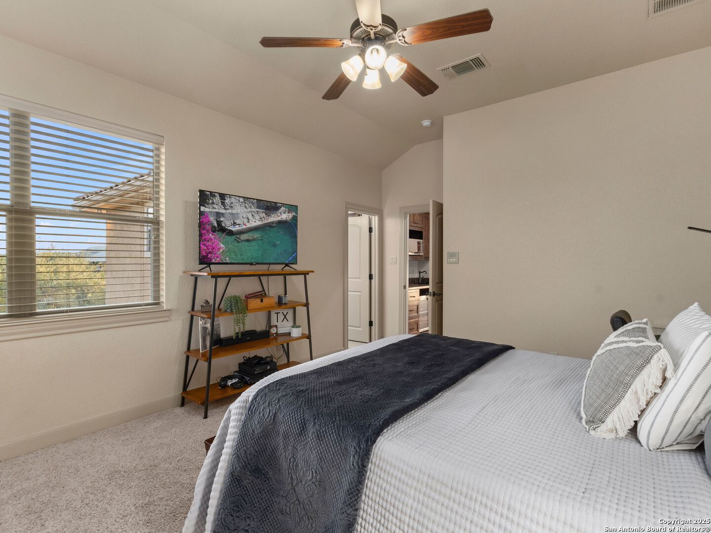 1504 Redcloud Peak