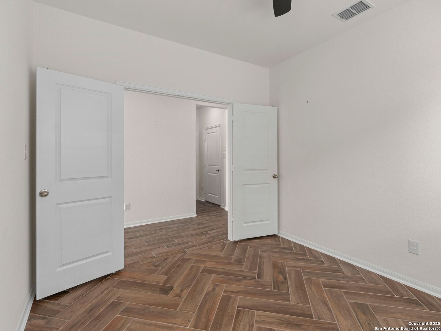 6288 Black Butte