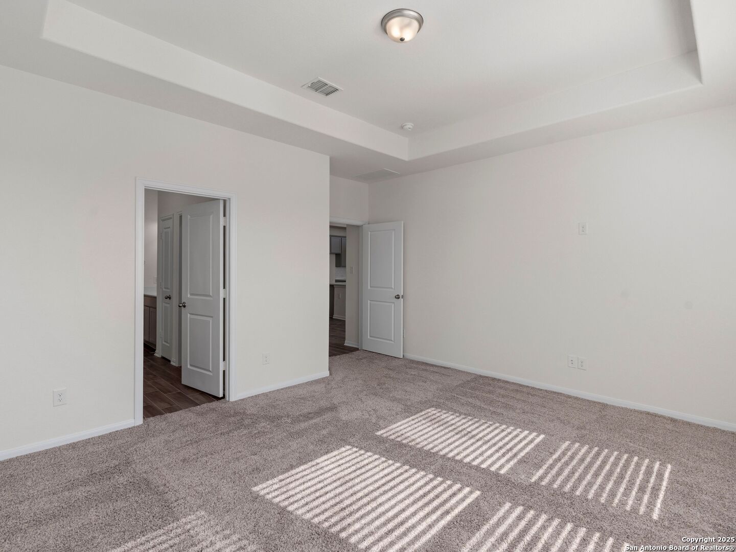 6288 Black Butte