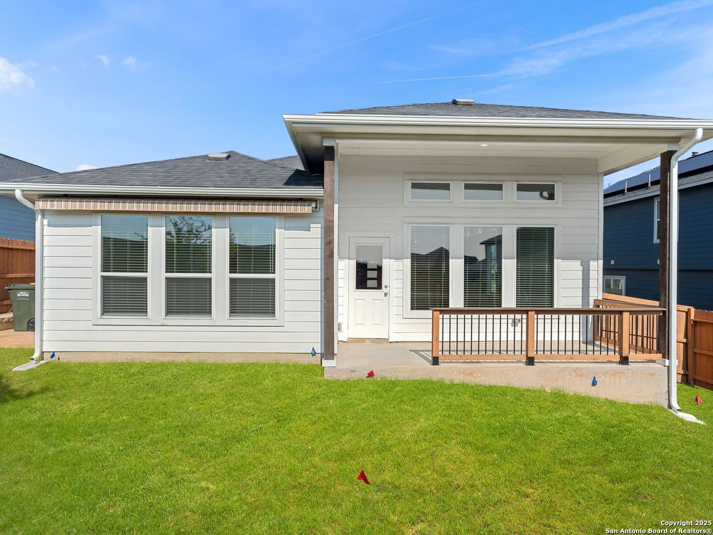 6288 Black Butte