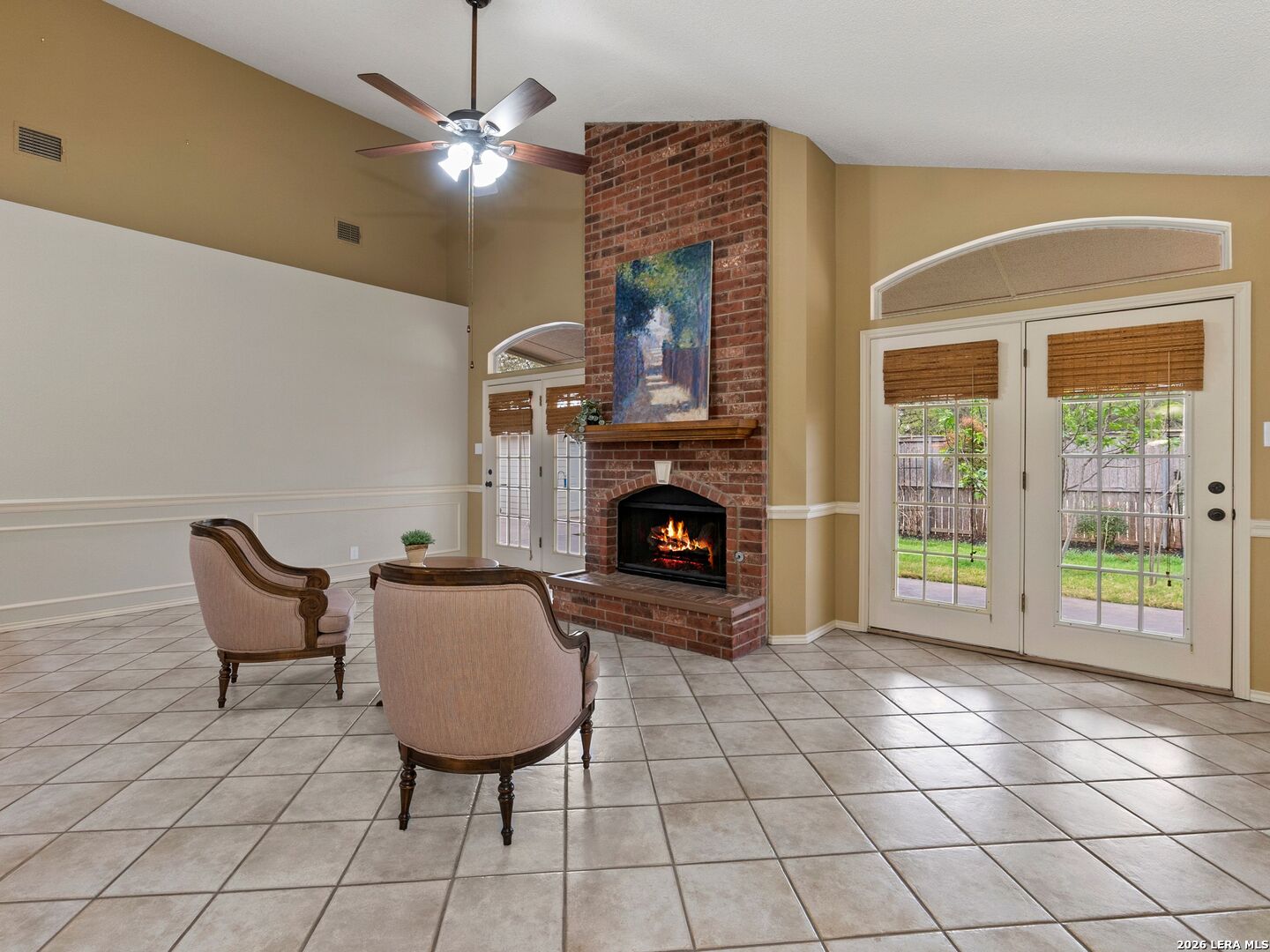 5854 Woodridge Oaks