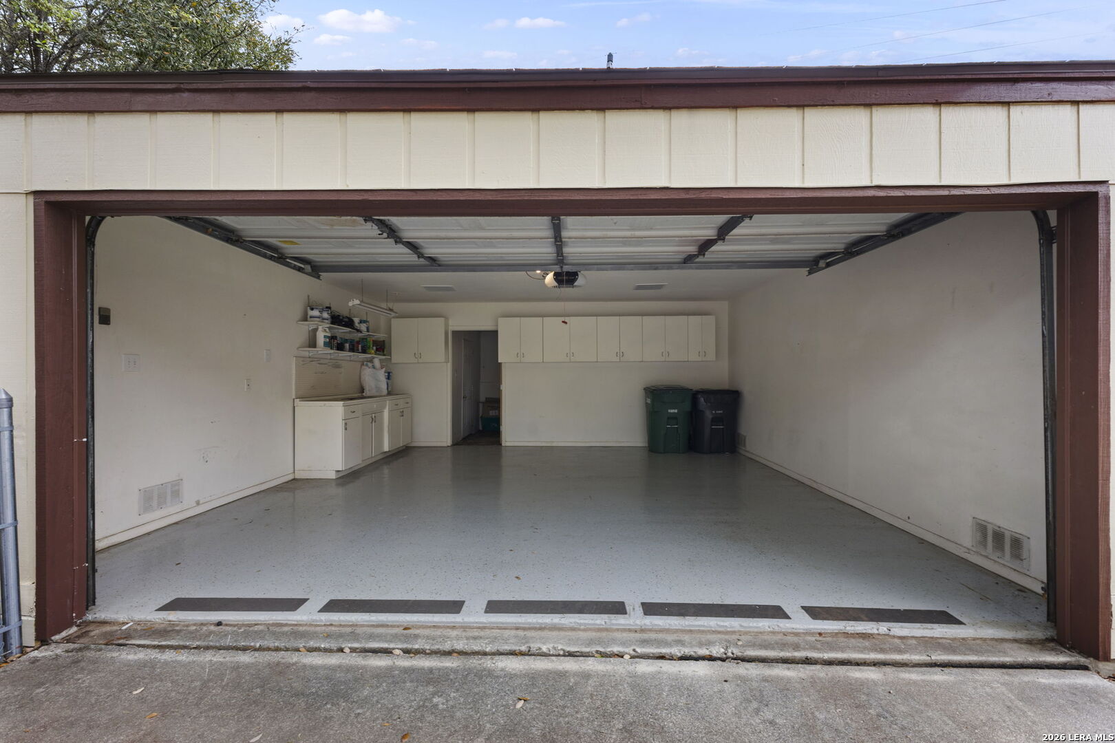 2526 Wilderness Hill