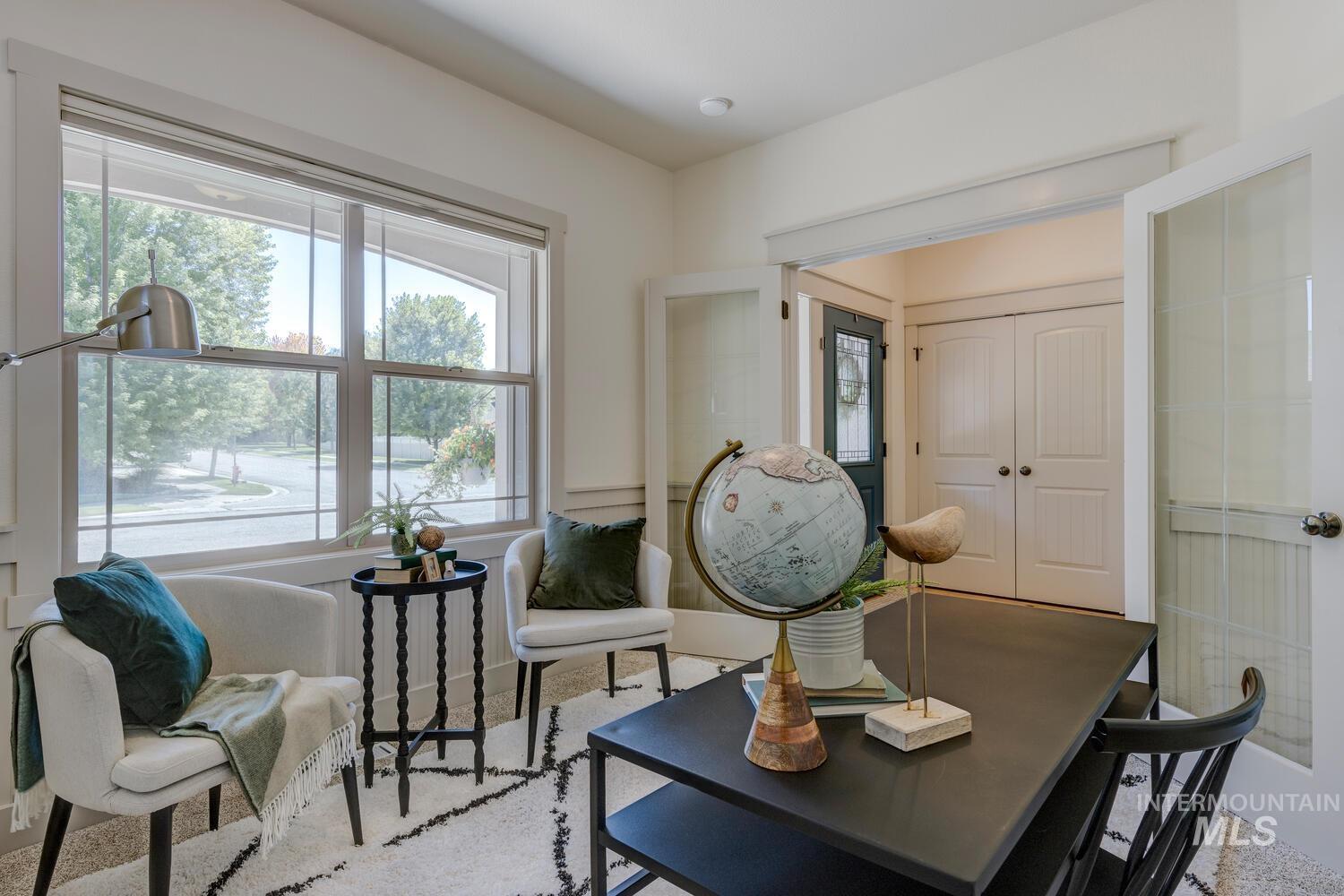 1017 N Shadowridge Ave