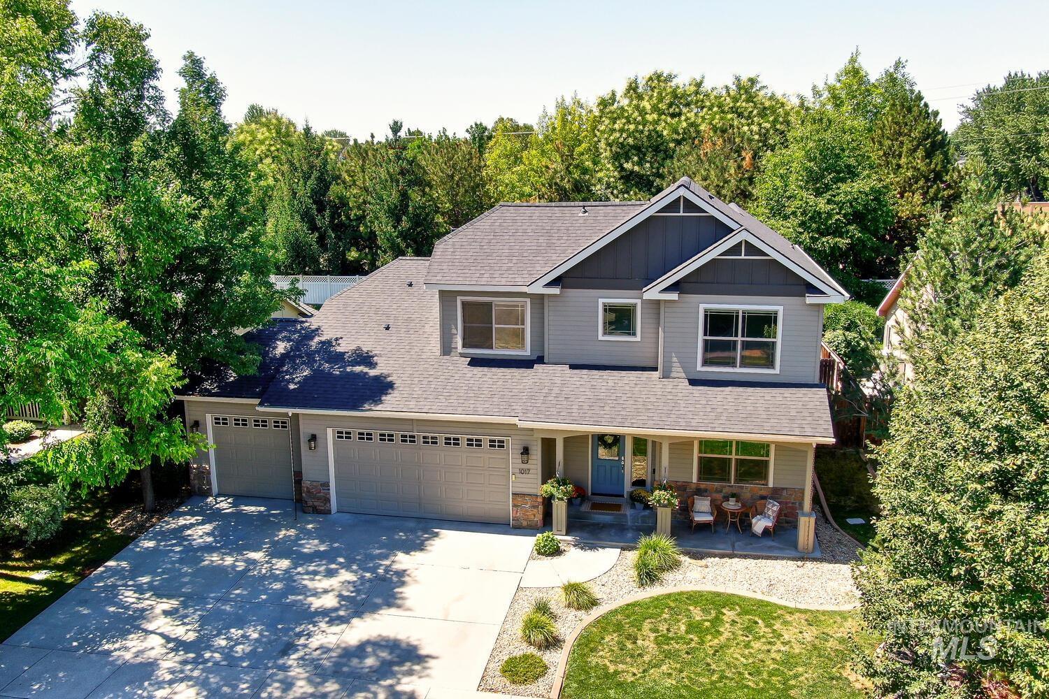 1017 N Shadowridge Ave