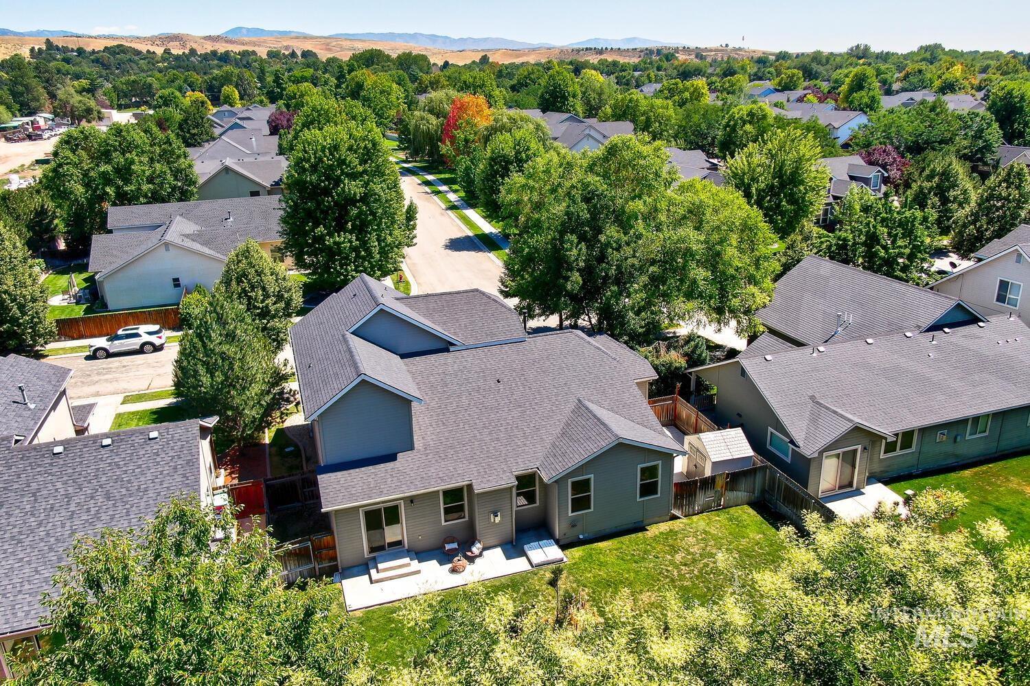 1017 N Shadowridge Ave