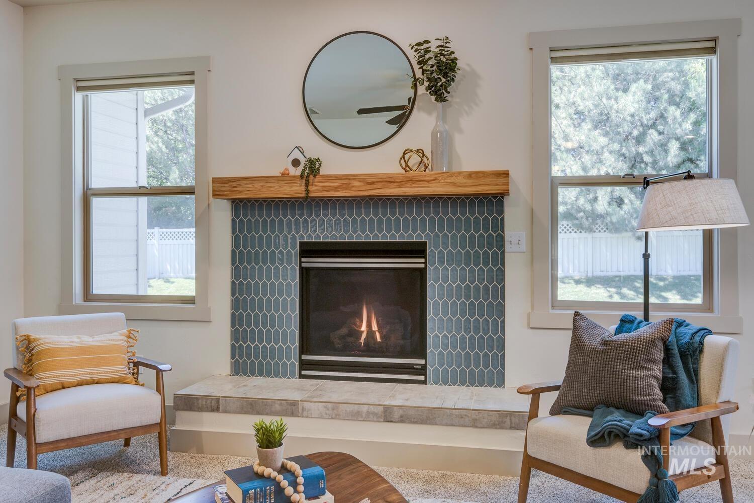 1017 N Shadowridge Ave