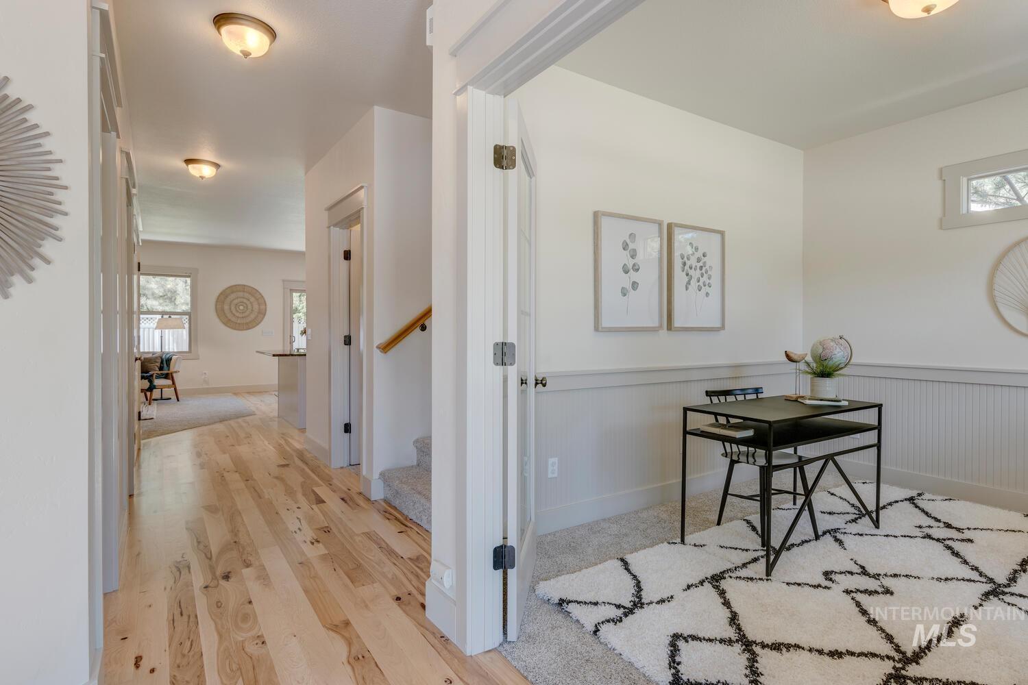 1017 N Shadowridge Ave