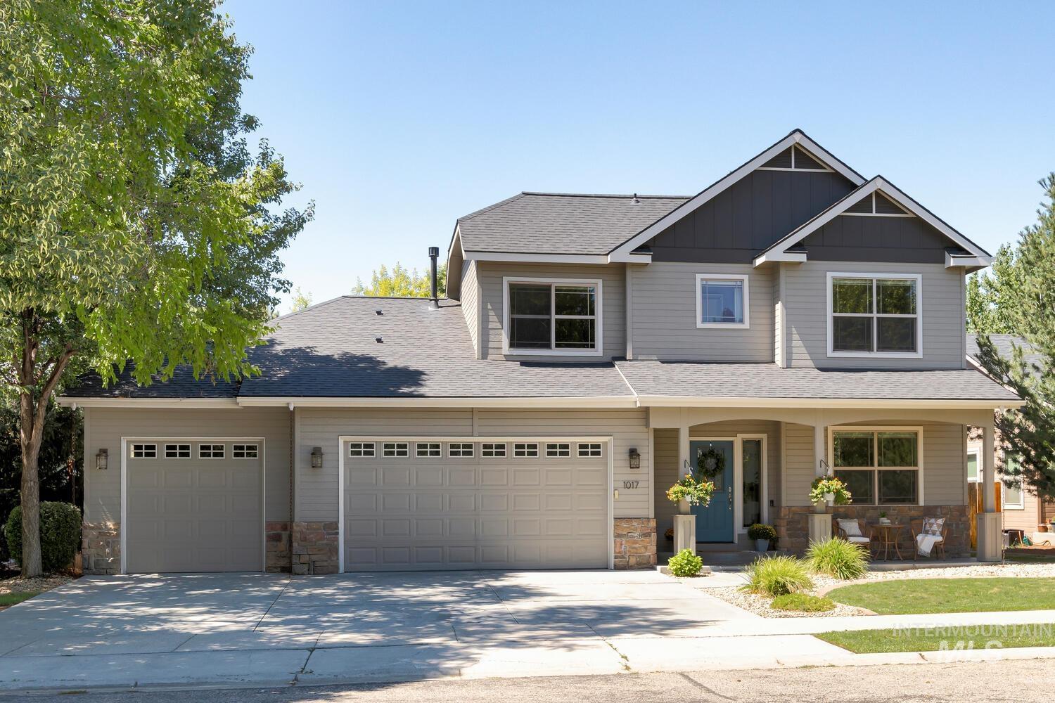 1017 N Shadowridge Ave