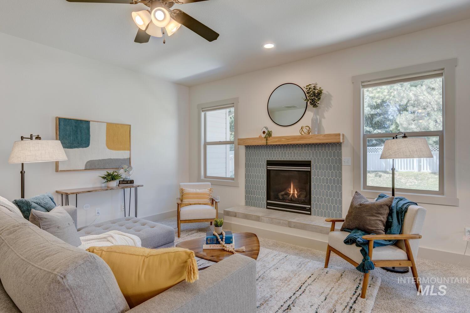 1017 N Shadowridge Ave