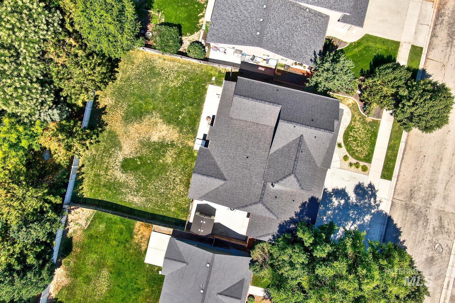 1017 N Shadowridge Ave