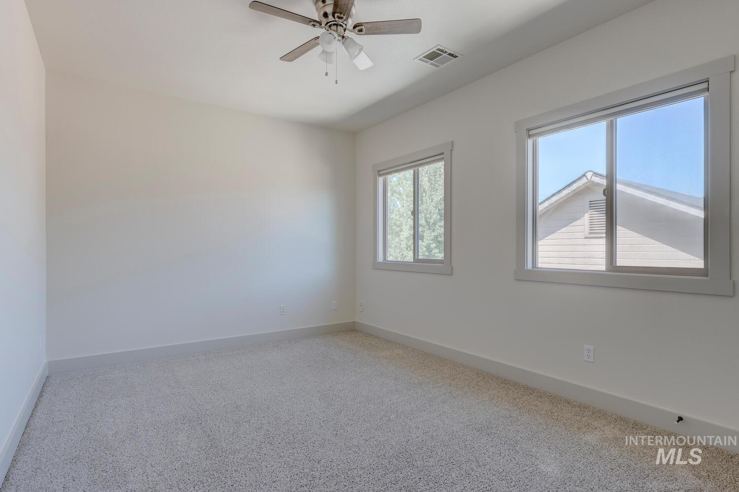 1017 N Shadowridge Ave