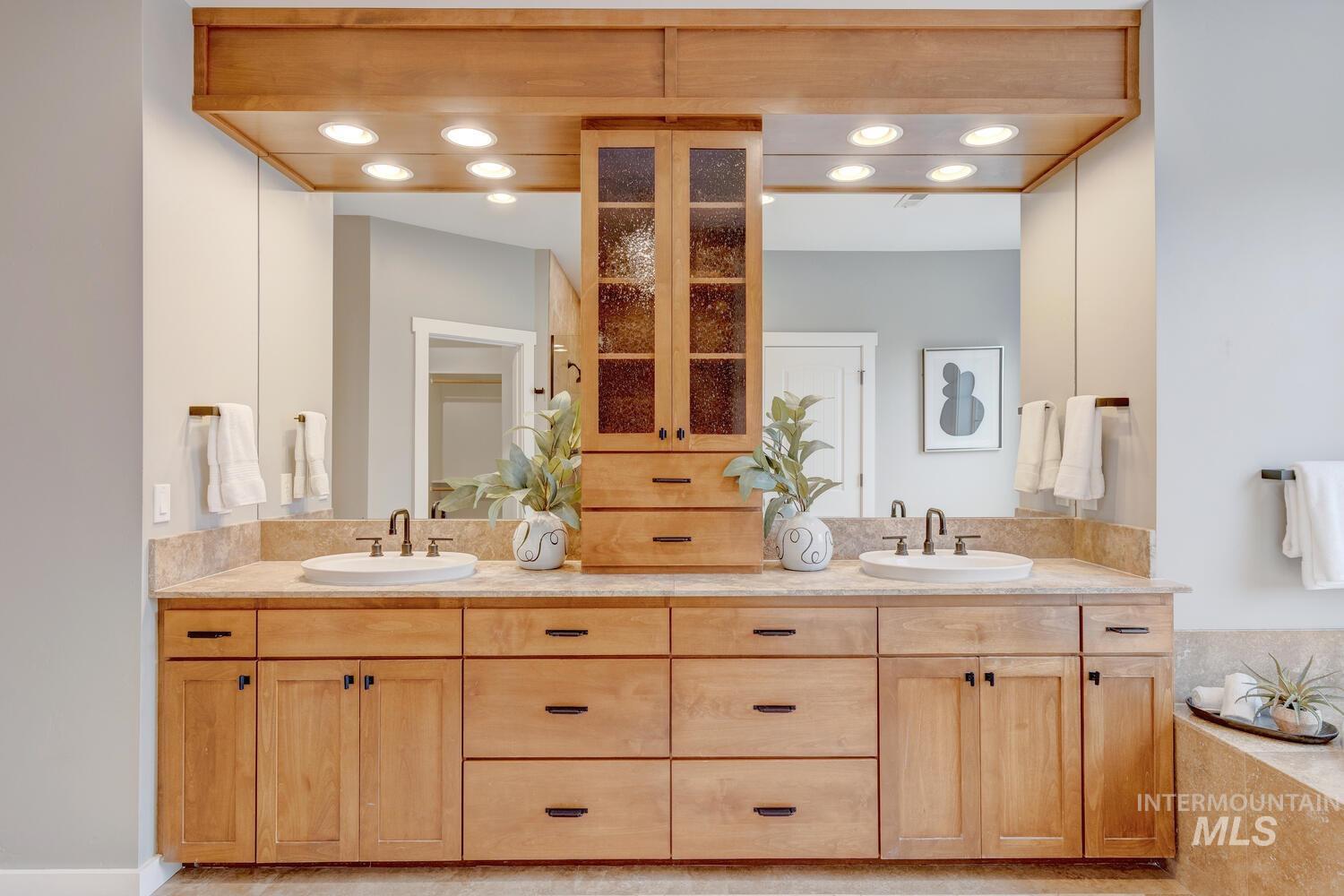 12182 N Humphreys Way