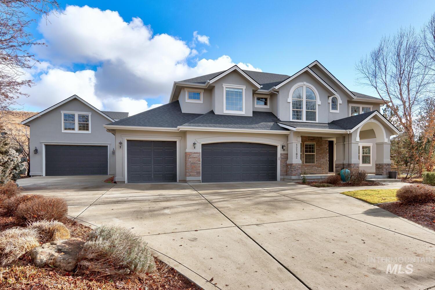 12182 N Humphreys Way