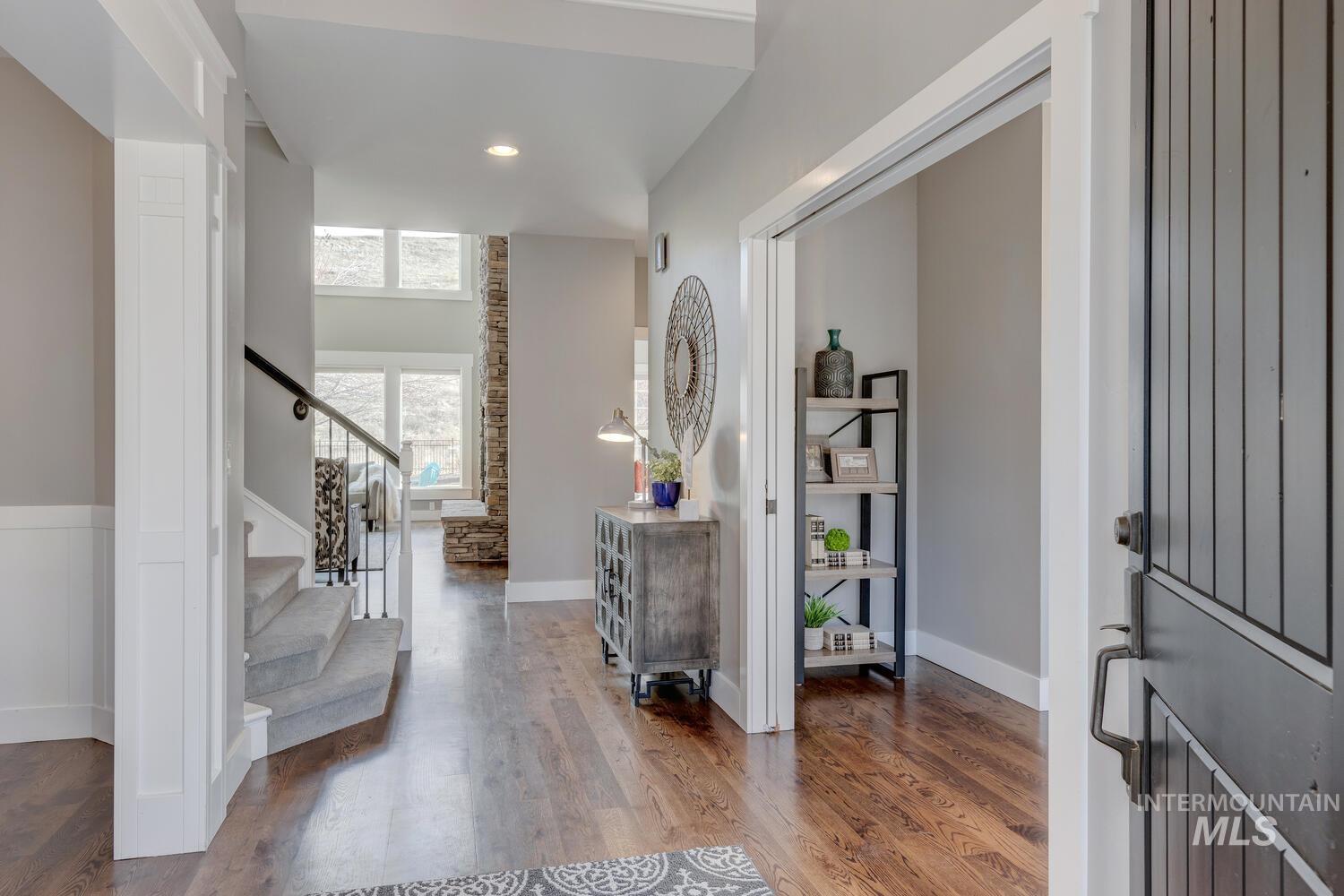 12182 N Humphreys Way