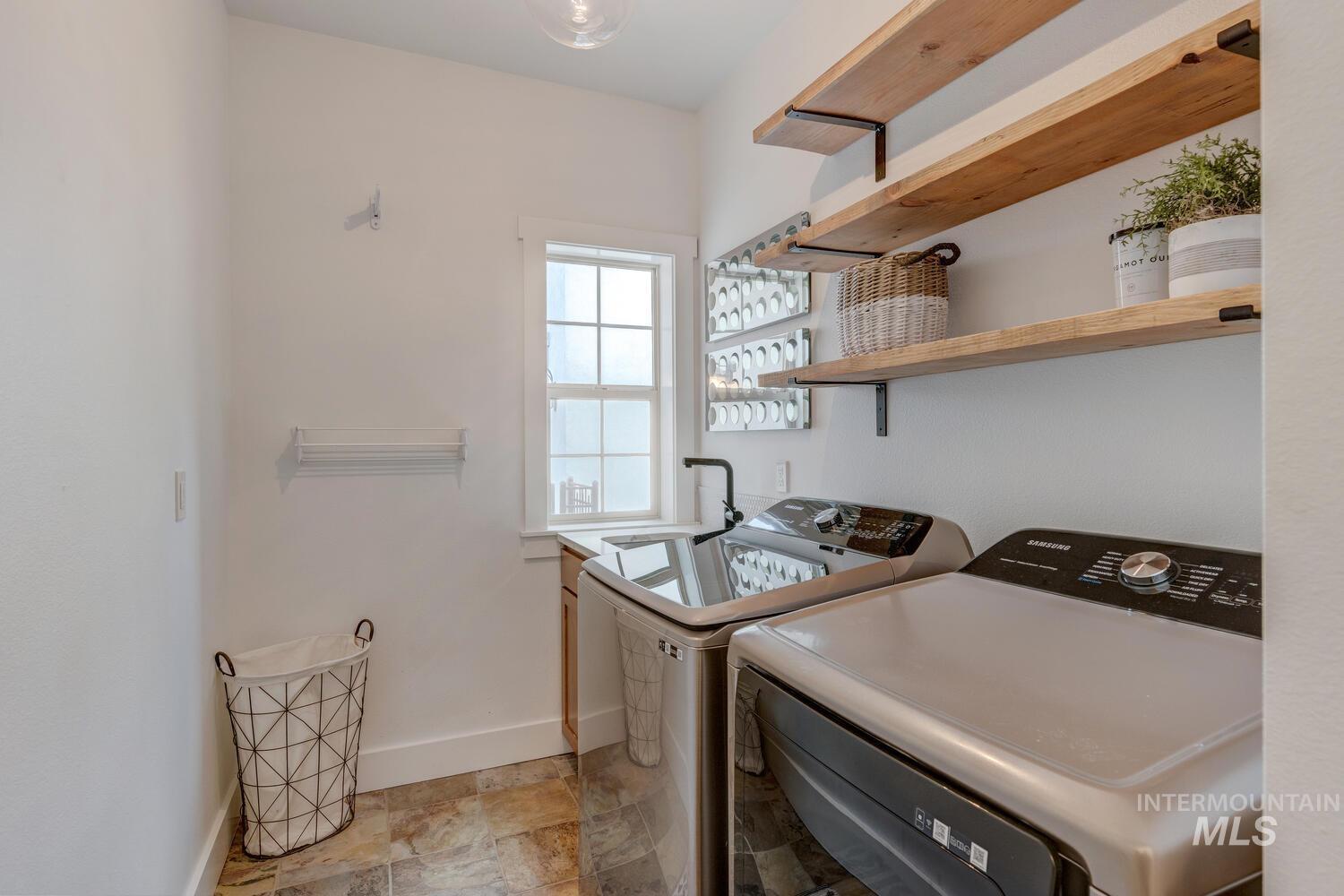 12182 N Humphreys Way