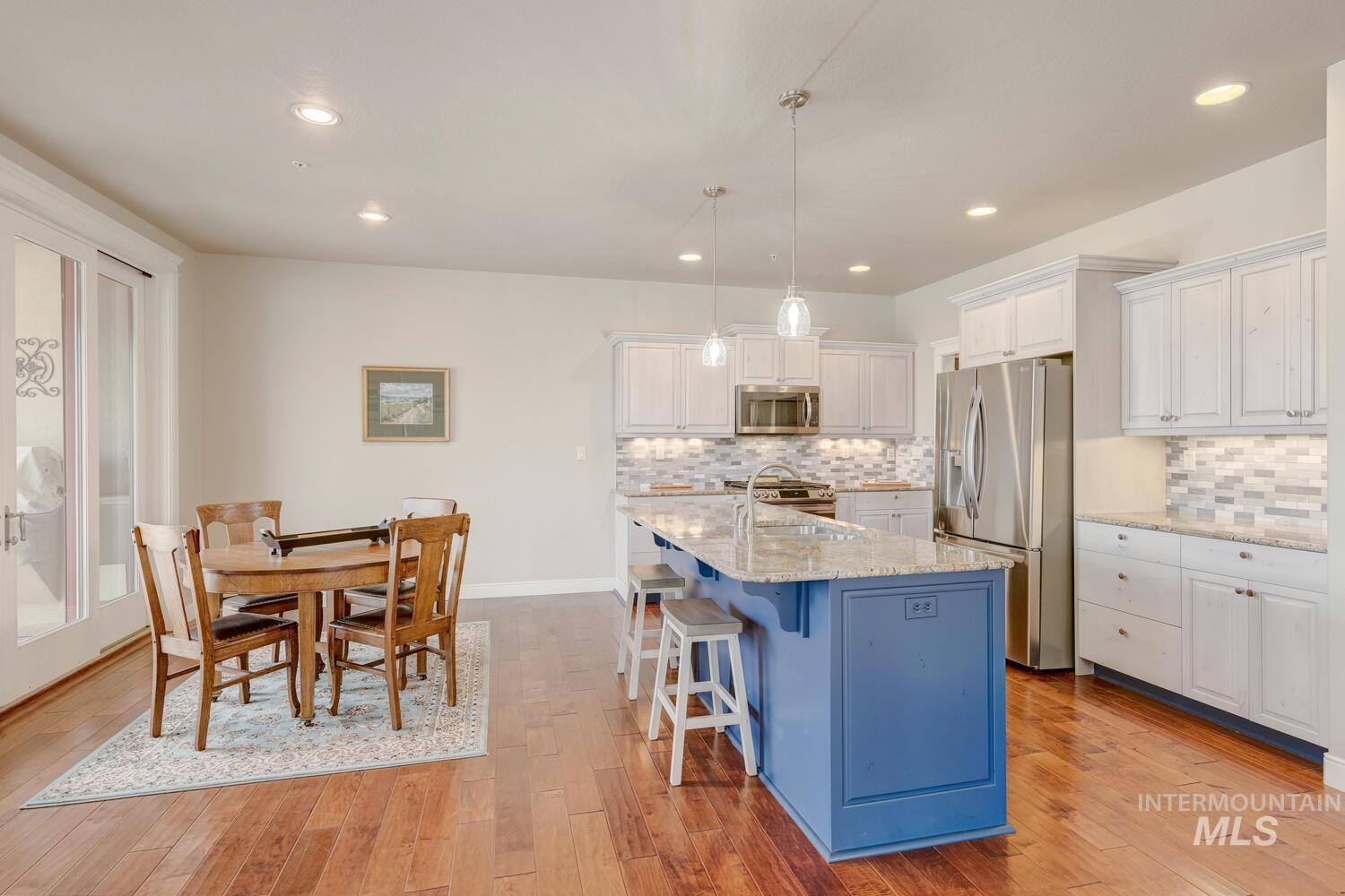 5867 Hidden Springs Dr.
