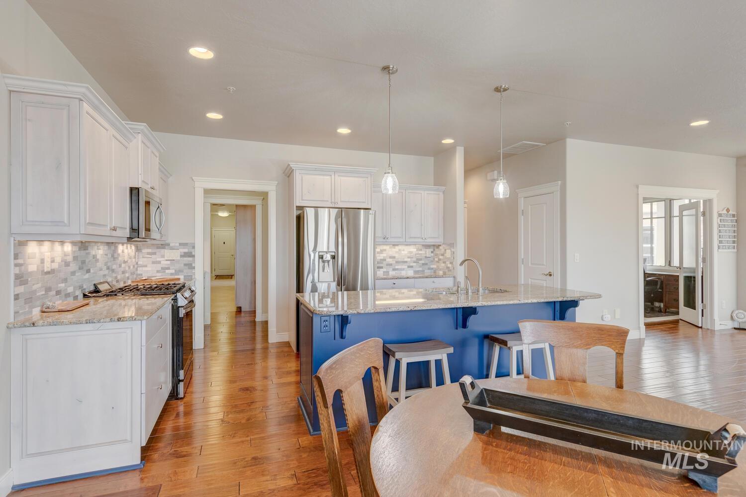 5867 Hidden Springs Dr.