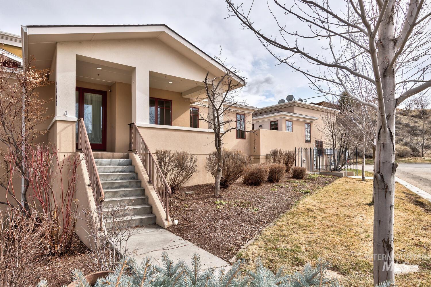 5867 Hidden Springs Dr.