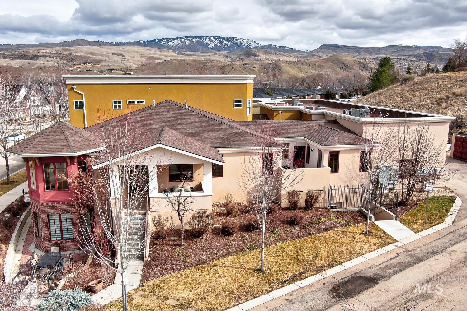 5867 Hidden Springs Dr.