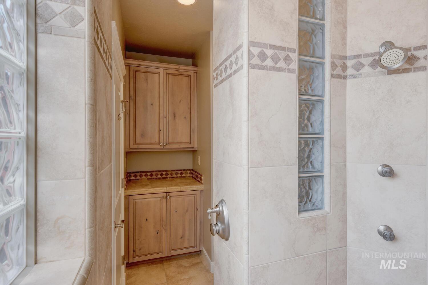 5867 Hidden Springs Dr.