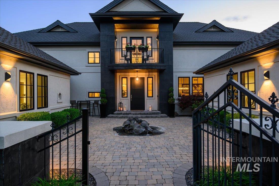 12409 N Upper Ridge Pl.