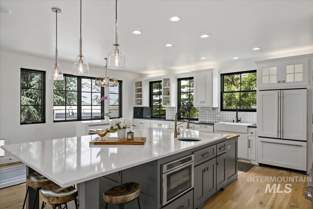 12409 N Upper Ridge Pl.