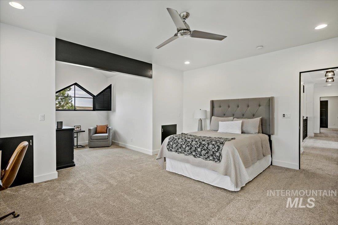 12409 N Upper Ridge Pl.