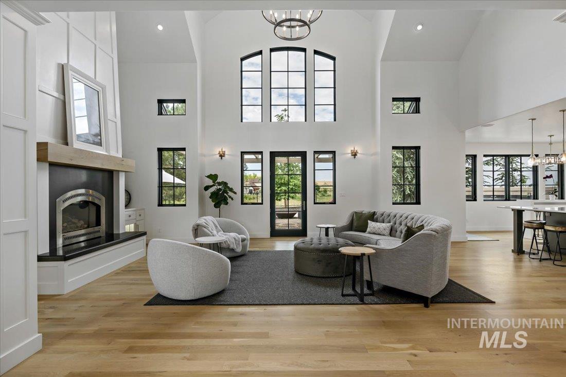 12409 N Upper Ridge Pl.