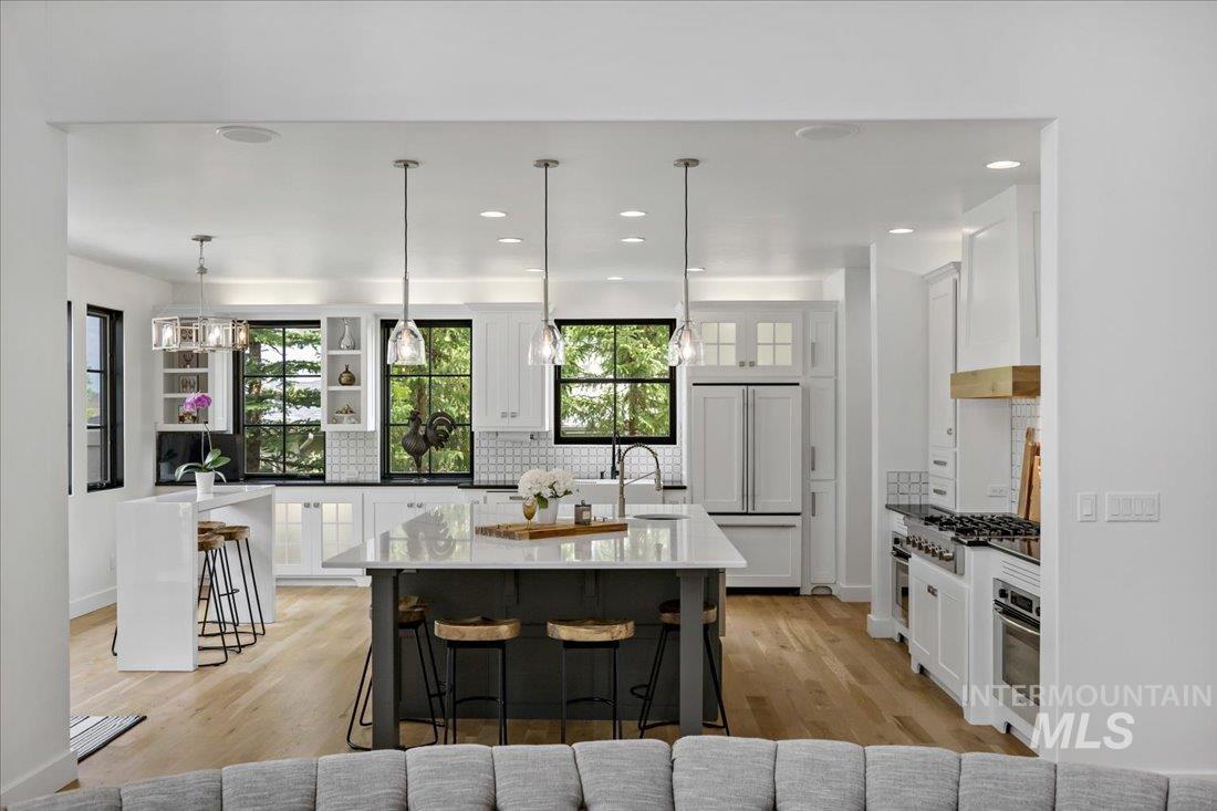 12409 N Upper Ridge Pl.