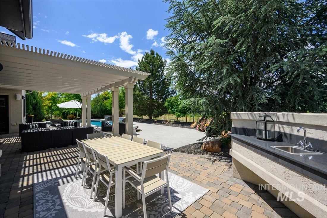 12409 N Upper Ridge Pl.