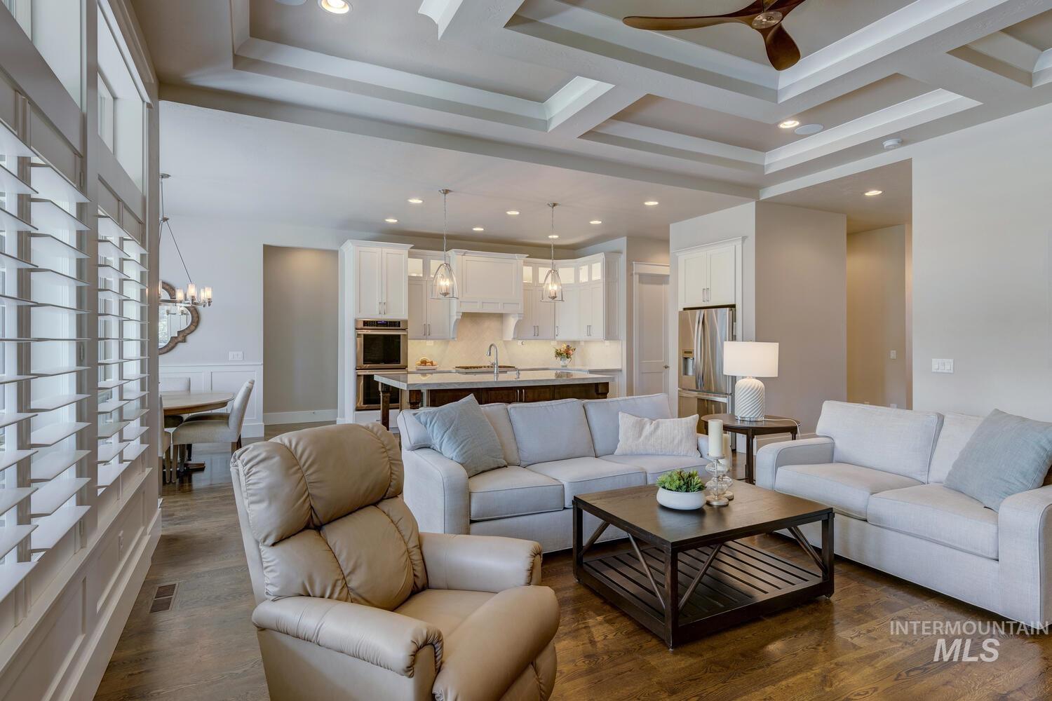 6223 W Walton Pond Dr.