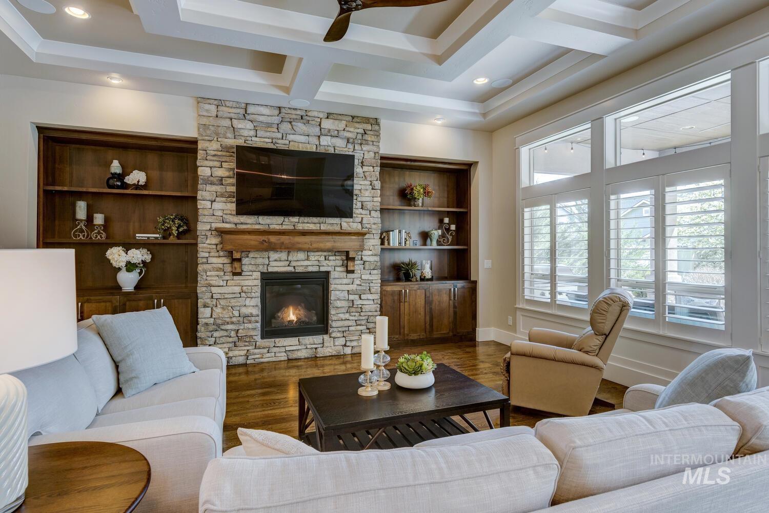 6223 W Walton Pond Dr.