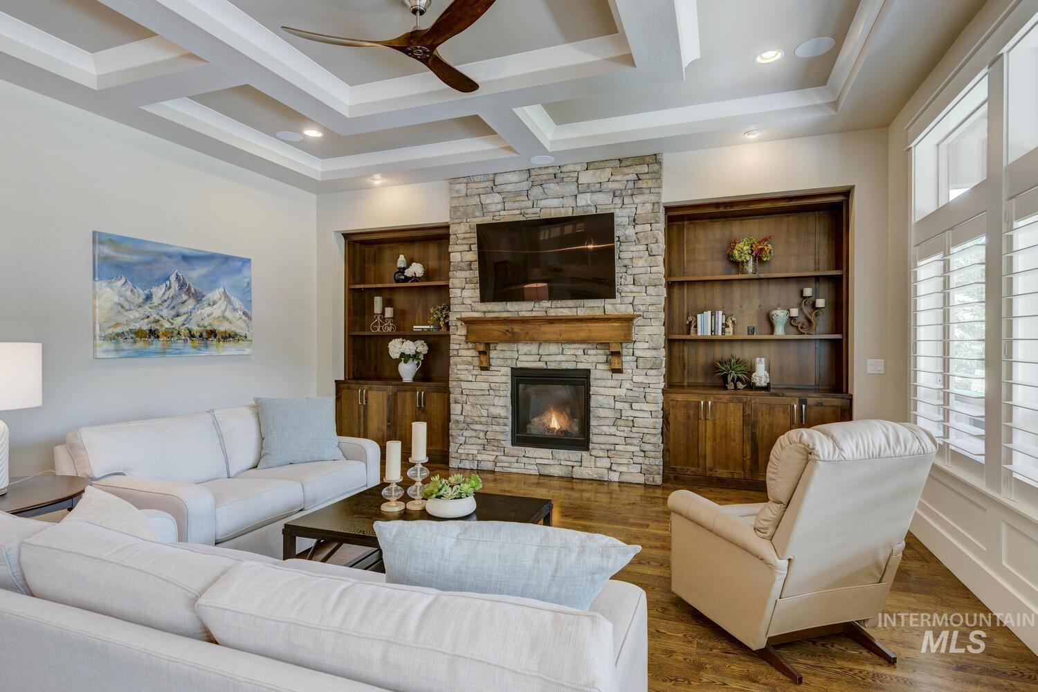 6223 W Walton Pond Dr.