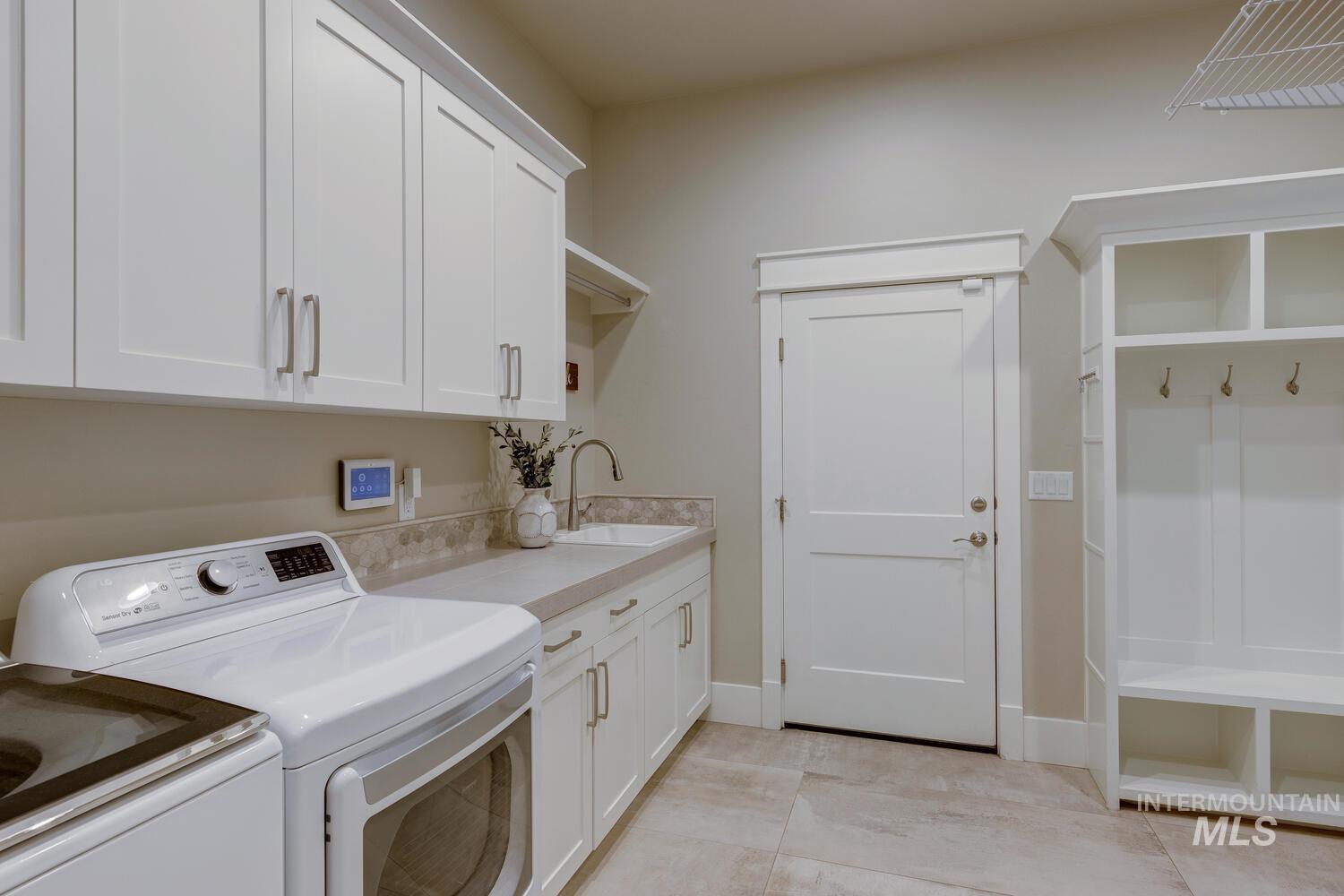 6223 W Walton Pond Dr.